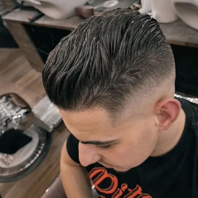 Slick back fade - Gentlemen Barber Shop Rzeszów Św. Kingi
